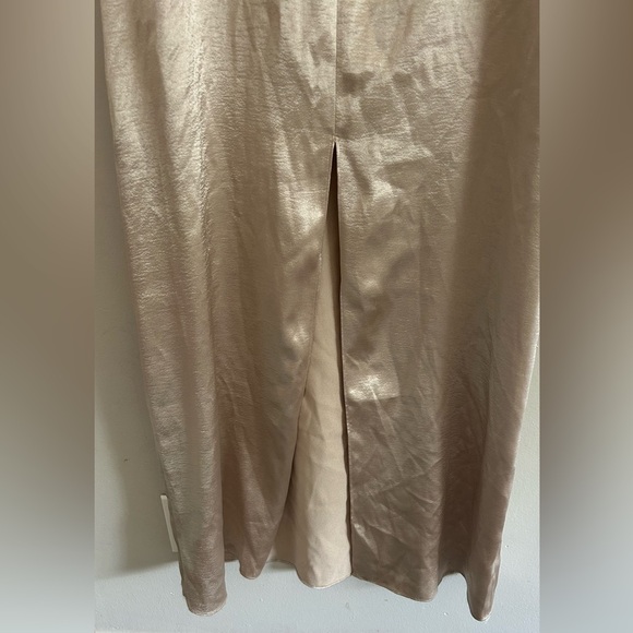 Sachin & Babi Stella Strapless Hammered Back Slit Satin Gown Size 12 Champagne - Picture 9 of 13